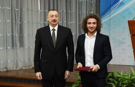 Prezident “Qarabağ”dan və azarkeşlərdən danışdı - FOTO
