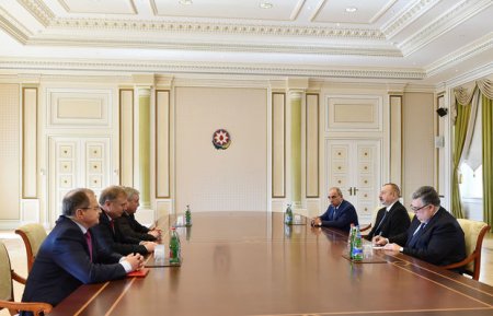 Prezident Belarusun baş nazirinin müavinini qəbul edib