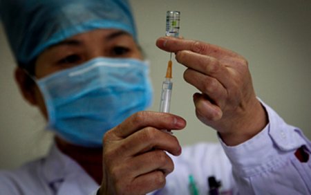 Çində ilk dəfə həkim koronavirusdan öldü