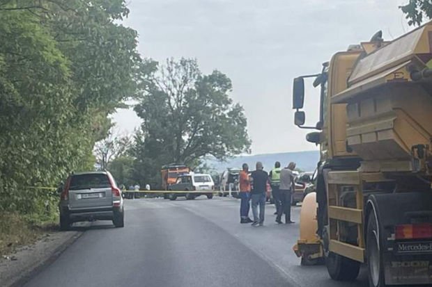 Bolqarıstanda turist avtobusu qəzaya uğrayıb: Ölən və yaralılar var