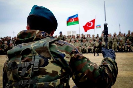 Türkiyə ordusu qardaş Azərbaycan xalqına minnətdardır