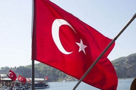 Ankara: ABŞ terror təşkilatını qanuniləşdirən addımlar atır