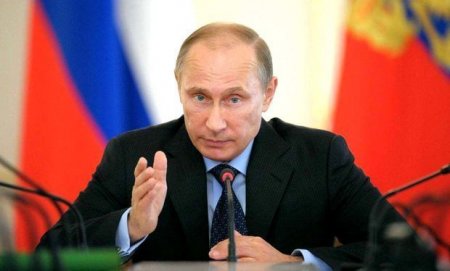 Putin jurnalistə: Əvvəl araşdırın, sonra müzakirə edin – VİDEO