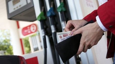 Rusiyada benzin bahalaşıb