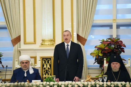 Prezident iftar mərasimində iştirak edib – FOTO – YENİLƏNİB