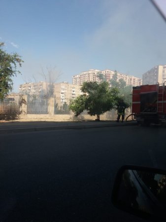 Nizami rayonu E.Süleymanov küçəsində yanğın hadisəsi - FOTO