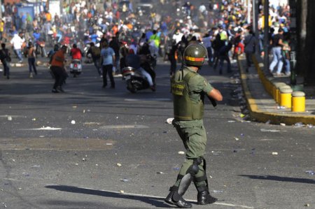 Venesuelada etiraz aksiyaları zamanı 29 nəfər həyatını itirib