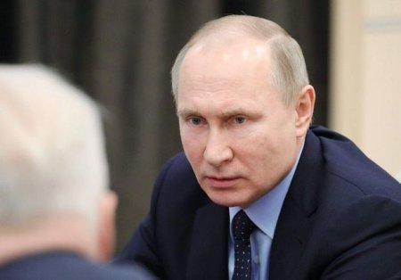 Putin: Zelenski Tanrı deyil ki, onun qarşısına çıxım