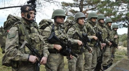 Türkiyədə hərbi xidmət müddəti azaldılacaq