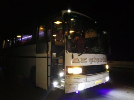 Hacıqabulda avtobus naməlum piyadanı vurdu - FOTO