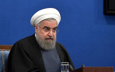“İran koronavirus epidemiyasının pik həddini aşıb” - Ruhani