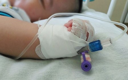 Gəncə Yoluxucu Xəstəliklər Xəstəxanasında 4 yaşlı uşaq öldü