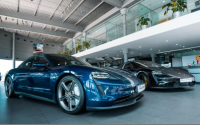 Porsche Bakı Mərkəzi ən sürətli elektrik sedanı təqdim etdi