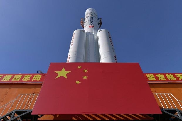 Çin 500 tonluq raket mühərrikini sınaqdan keçirib