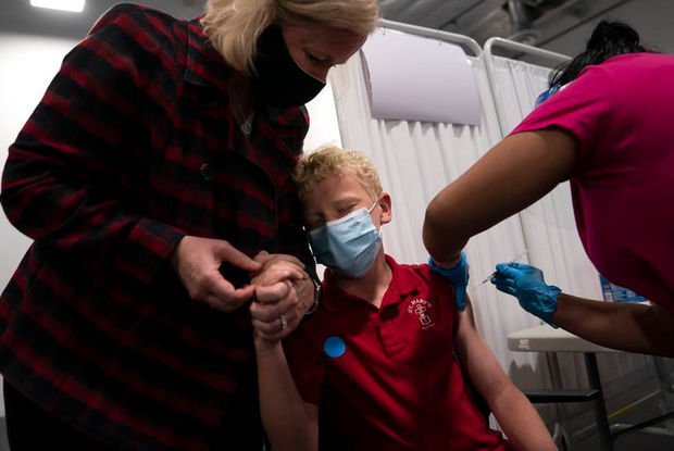 ÜST uşaqların kütləvi vaksinasiyasını tövsiyə etmir