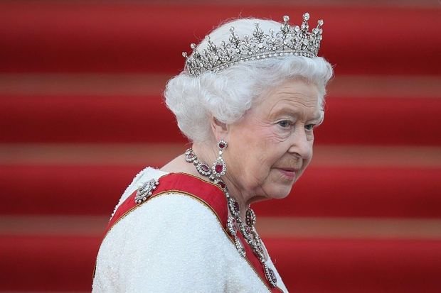 Britaniya kraliçası II Yelizaveta koronavirusdan sağalıb