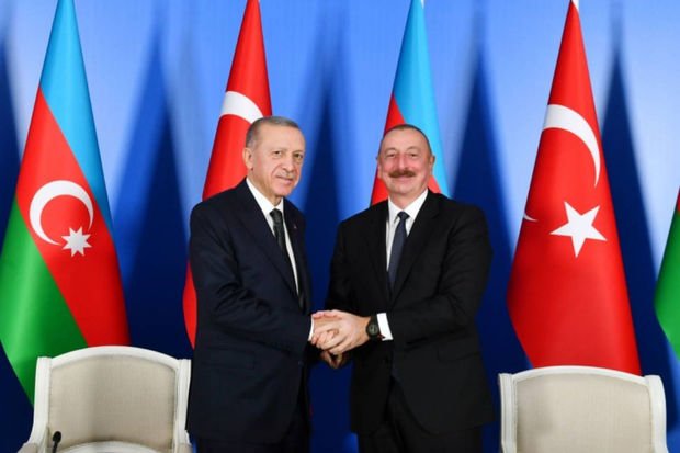 Azərbaycan və Türkiyə bütün sahələrdə birlikdə addımlayır - ŞƏRH