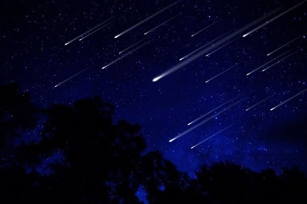 İntensiv ulduz yağışı gözlənilir: Dəqiqədə 150 meteor düşəcək
