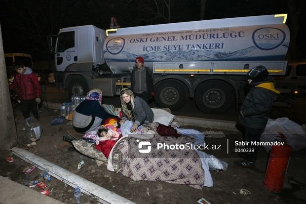 PhotoStock.az Kahramanmaraşda yaşanan insanlıq dramını görüntülədi - FOTOREPORTAJ