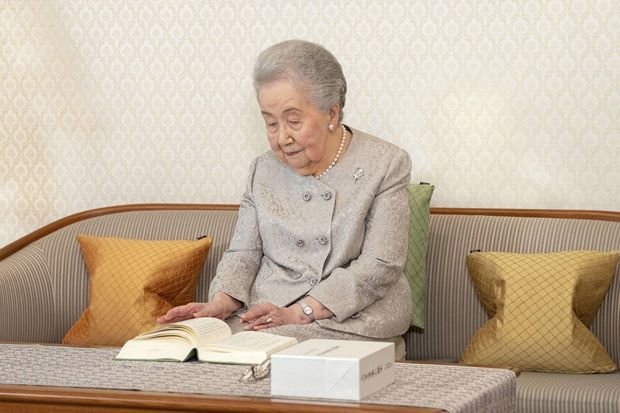 Yaponiyanın ən yaşlı şahzadəsi 100 yaşını qeyd etdi