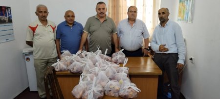 İş adamı İlham Ağayev Nəsimi və Binəqədi rayonu veteranlarına yardım etdi