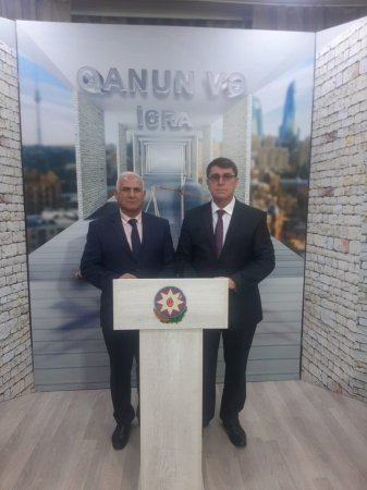 "Qanun və İcra” proqramı hər həftənin şənbə günü saat 15:00-dan-16:00-dək canlı yayımda "Dünya TV"-nin efirində nümayiş olunur.