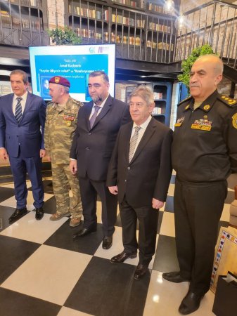 Özbək yazıçısı və şairi İsmət Kuçiyevin "Heydər Əliyevin zəfəri" və Azərbaycanın zəfəri" kitablarının təqdimatı keçirildi Özbək yazıçısı və şairi İsmət Kuçiyevin "Heydər Əliyevin zəfəri" və Azərbaycanın zəfəri" kitablarının təqdimatı keçirildi