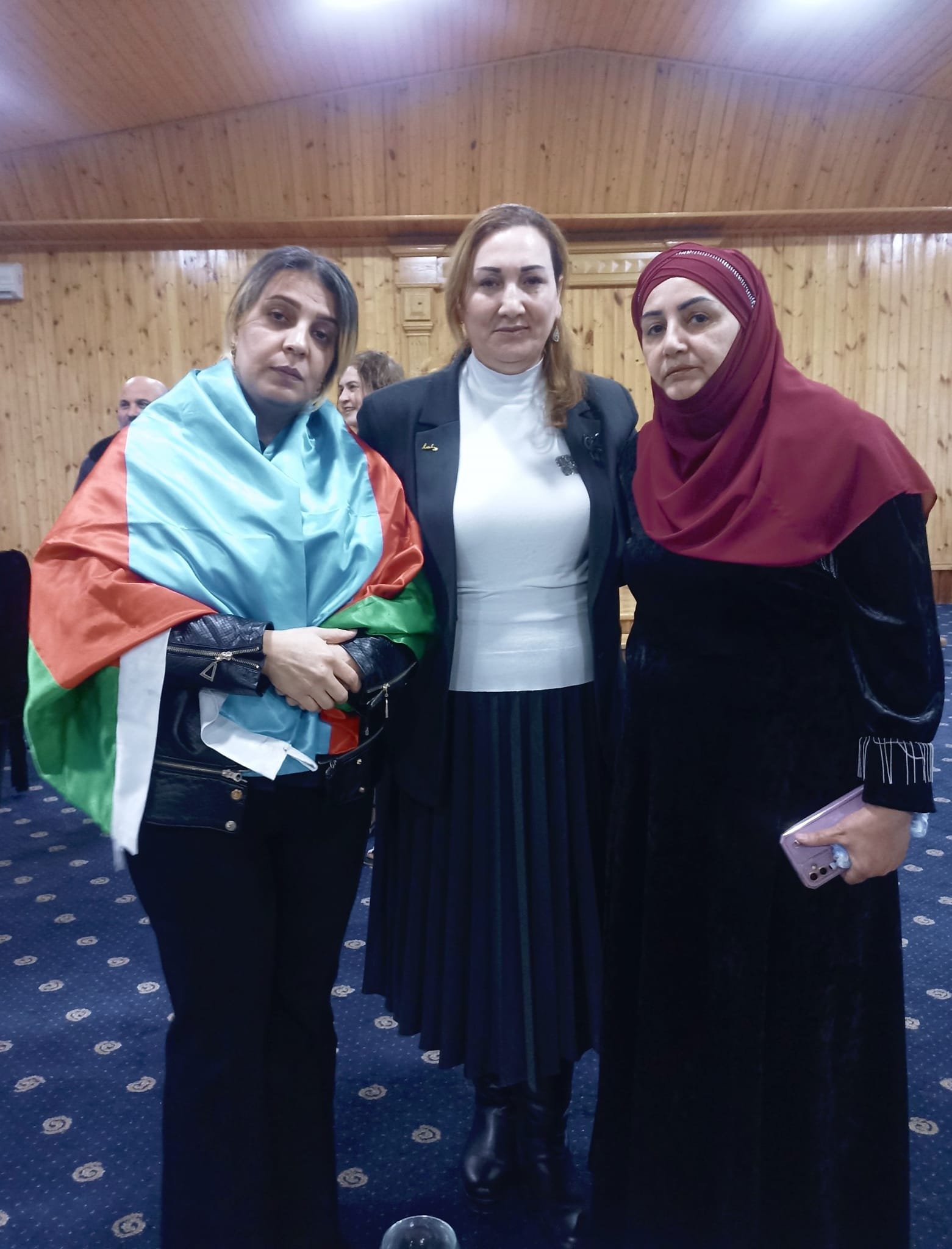 "Qayğıya Ehtiyacı və Əlilliyi Olan Şəxslərə Dəstək" İctimai Birliyin idarə heyəti əsirlikdən azad edilən Hüseyn və Aqşinin valideynləri ilə görüşüb