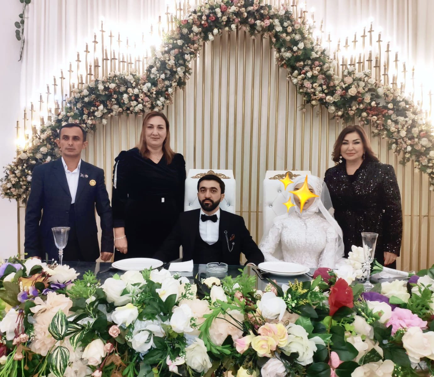 Qayğıya ehtiyacı və Əlilliyi olan Şəxslərə Dəstək İctimai Birliyin idarə heyəti Vətən müharibəsinin qazisi Mirmövsümün toy məclisində iştirak ediblər