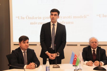 Gənclər Təşkilatları Ulu Öndər Heydər Əliyevin əziz xatirəsini böyük ehtiramla yad ediblər.