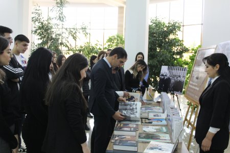Region gəncləri Ulu Öndər Heydər Əliyevin əziz xatirəsi böyük ehtiramla yad edib