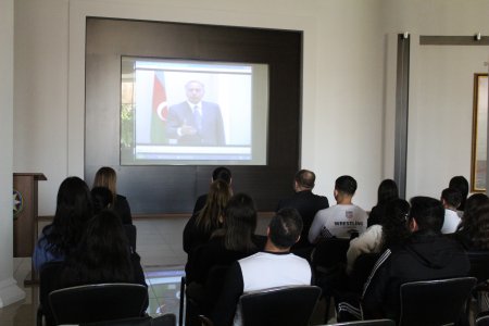 Region gəncləri Ulu Öndər Heydər Əliyevin əziz xatirəsi böyük ehtiramla yad edib