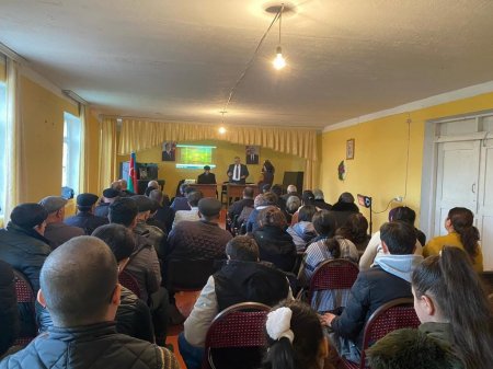 "MƏN YER ÜZÜNDƏ MÜƏLLIMDƏN YÜKSƏK AD TANIMIRAM”