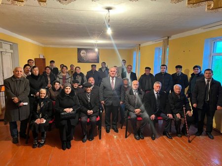 "MƏN YER ÜZÜNDƏ MÜƏLLIMDƏN YÜKSƏK AD TANIMIRAM”