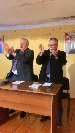 "MƏN YER ÜZÜNDƏ MÜƏLLIMDƏN YÜKSƏK AD TANIMIRAM”