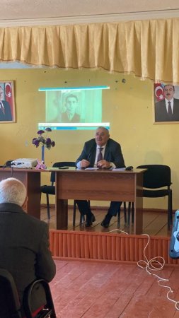 "MƏN YER ÜZÜNDƏ MÜƏLLIMDƏN YÜKSƏK AD TANIMIRAM”
