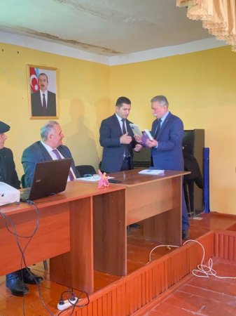"MƏN YER ÜZÜNDƏ MÜƏLLIMDƏN YÜKSƏK AD TANIMIRAM”