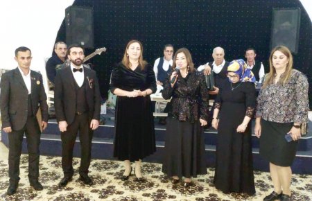 Qayğıya ehtiyacı və Əlilliyi olan Şəxslərə Dəstək İctimai Birliyin idarə heyəti Vətən müharibəsinin qazisi Mirmövsümün toy məclisində iştirak ediblər