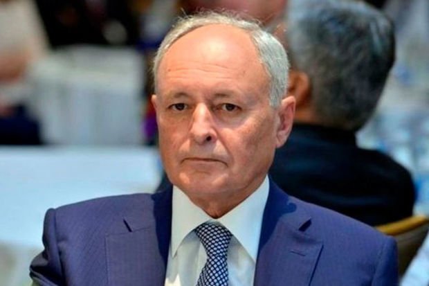 Almaniyaya müalicəyə gedən sabiq səhiyyə nazirində xərçəng aşkarlanıb