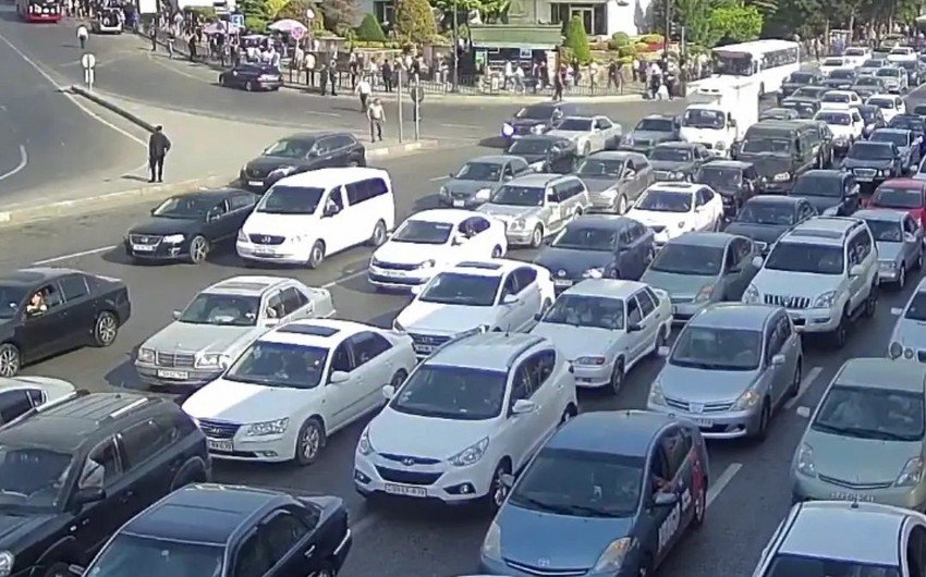 Bu yollarda sıxlıq var