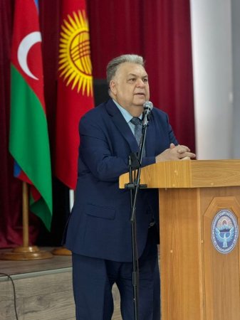 Ulu Öndər Heydər Əliyev Bişkekdə anılıb