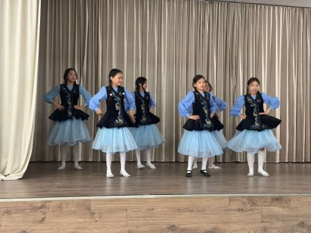 Ulu Öndər Heydər Əliyev Bişkekdə anılıb