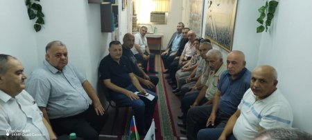 Nəsimi rayonu veteranları Milli Məclisə namizəd Ələsgər Vəliyevlə görüşdülər