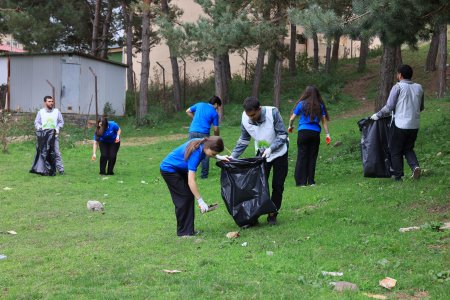 “Təmiz Daşkəsən” layihəsi çərçivəsində növbəti ekoloji aksiya təşkil edilib