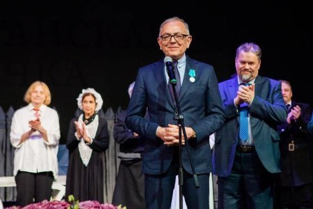 Rusiyada beynəlxalq festivalı Azərbaycan teatrının tamaşası ilə açıb