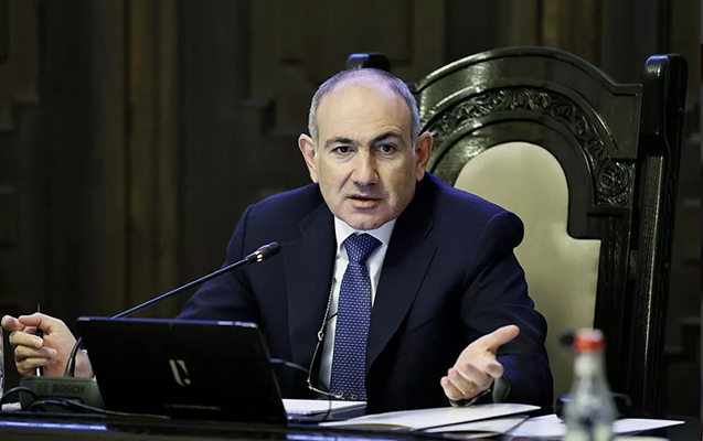 “Mənim istəyimlə istefa verdilər” 
