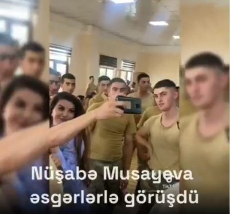 FƏRQLİ QADIN 