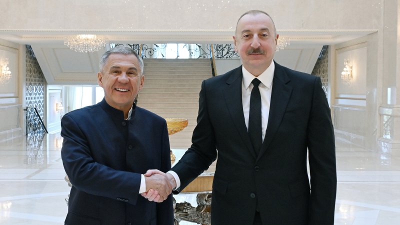 Prezident Tatarıstan Respublikasının Rəisi ilə görüşdü 