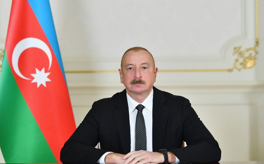 İlham Əliyev Dünya Azərbaycanlılarının Həmrəyliyi Günü münasibətilə paylaşım etdi (FOTO) 