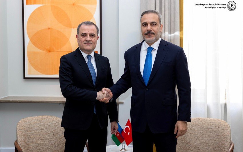 Ceyhun Bayramovla Hakan Fidan Münhendə hansı məsələləri müzakirə edib? 